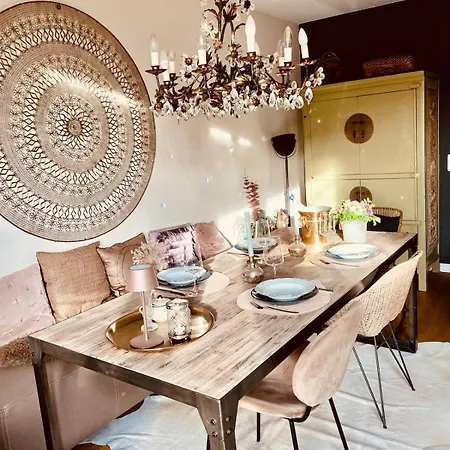 Villa Charme & Comfort Citymaisonette Wohlfuehloase Mit Dachterrasse &